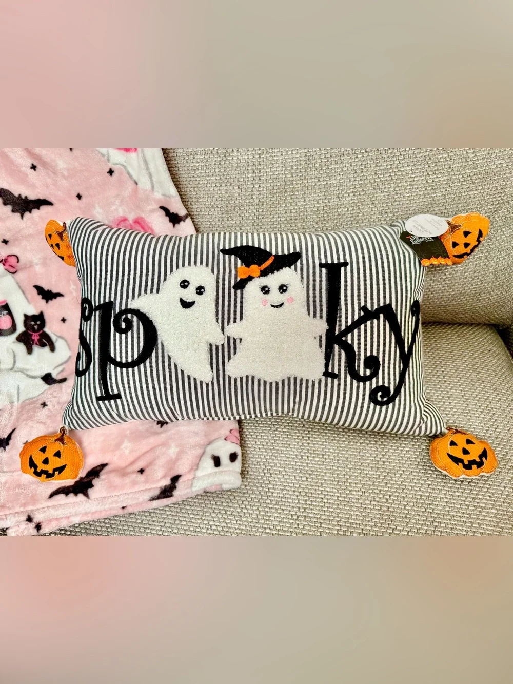 Halloween Spooky Ghosts Stripped Pillow Jack O’ Lantern Pumpkins NWT